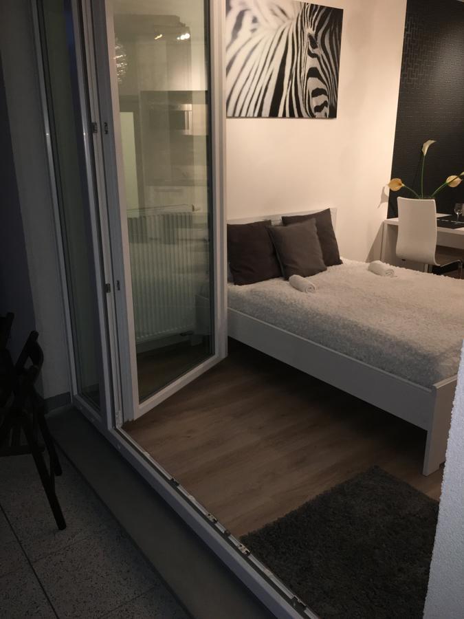 Apartement Blanc de luxe Praha Bagian luar foto