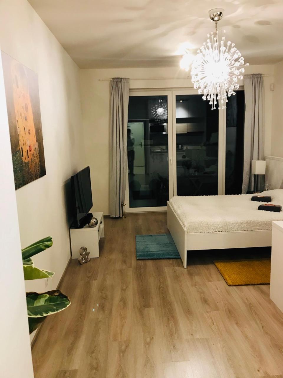 Apartement Blanc de luxe Praha Bagian luar foto